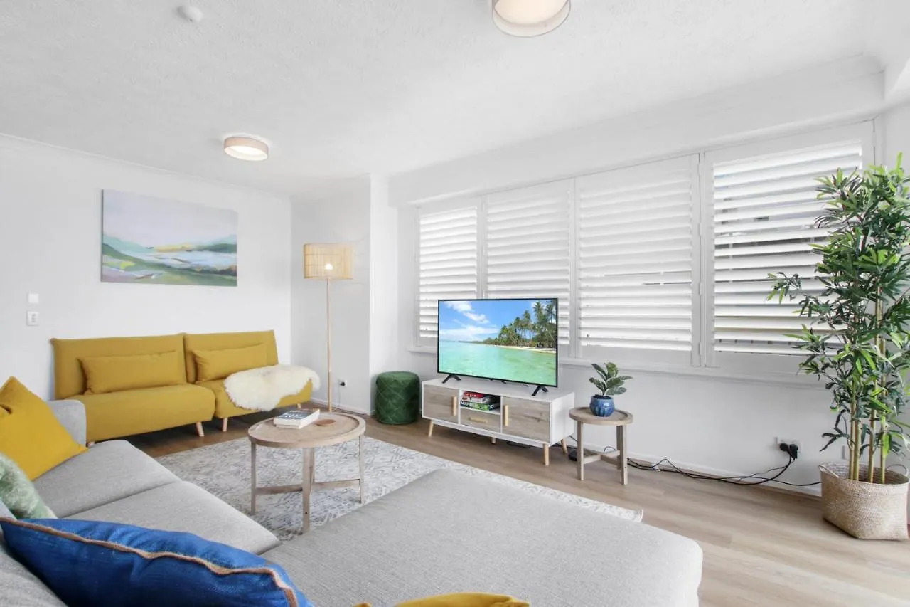 Apartmán Canberra Heights Unit 2 35 Canberra Tce Kings Beach Caloundra